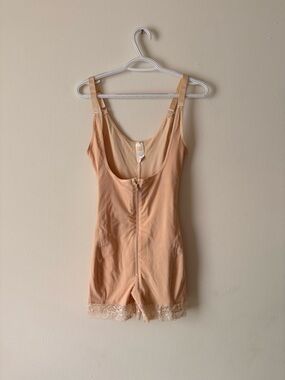 Nude Lace-Trim Shapewear Bodysuit with Front Zipper